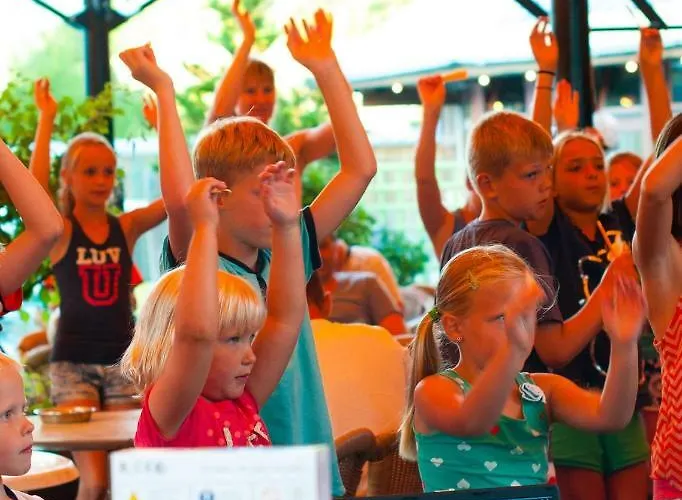 Country Camp Nommerlayen 4*