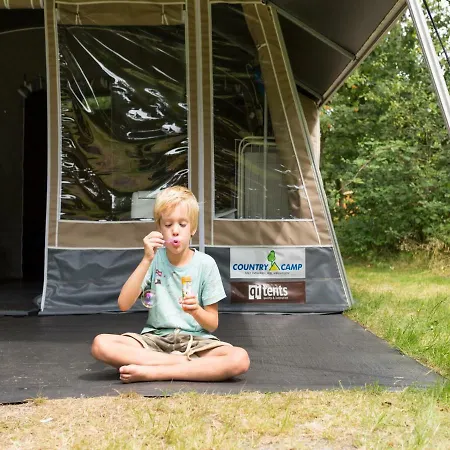 Luxusní stan Country Camp Nommerlayen Nommern