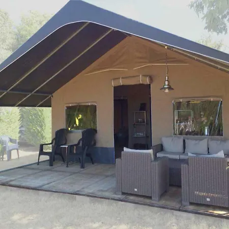Country Camp Nommerlayen Luxury tent Nommern