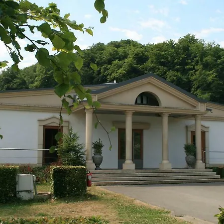 Luxury tent Country Camp Nommerlayen Nommern